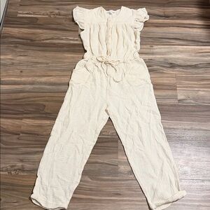 MABLE Cotton Gauze Jumpsuit Size Medium Cream Pockets Ruffle Sleeve